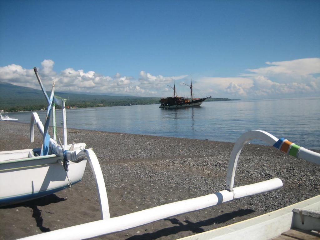 Lucky Paradise Bungalows On The Beach Amed Buitenkant foto
